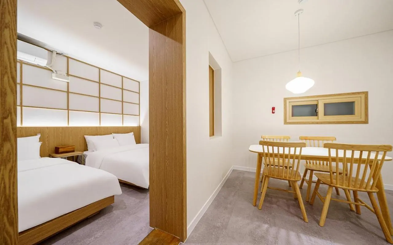Ryokan Hotel The Red Dragonfly Incheon